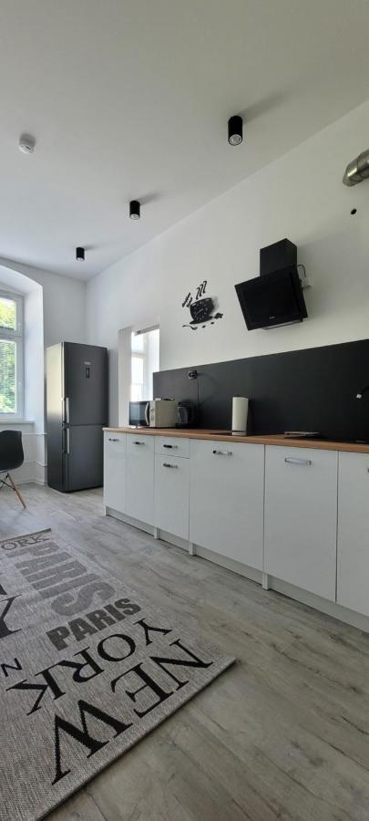 Apartament Citystation Daire Wałbrzych Dış mekan fotoğraf